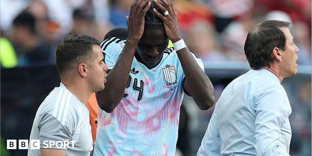 Villa and Belgium midfielder Onana ruptures ACL