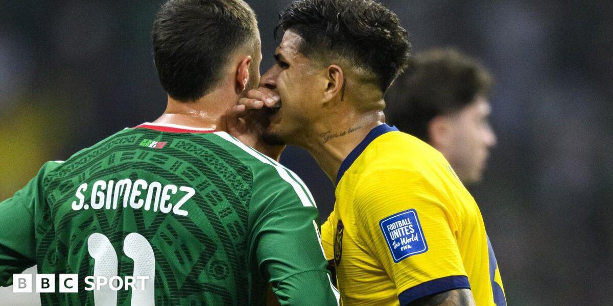 Hincapie becomes second player sent off for covering mouth