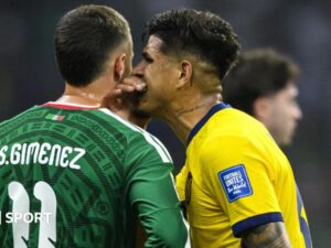 Hincapie becomes second player sent off for covering mouth
