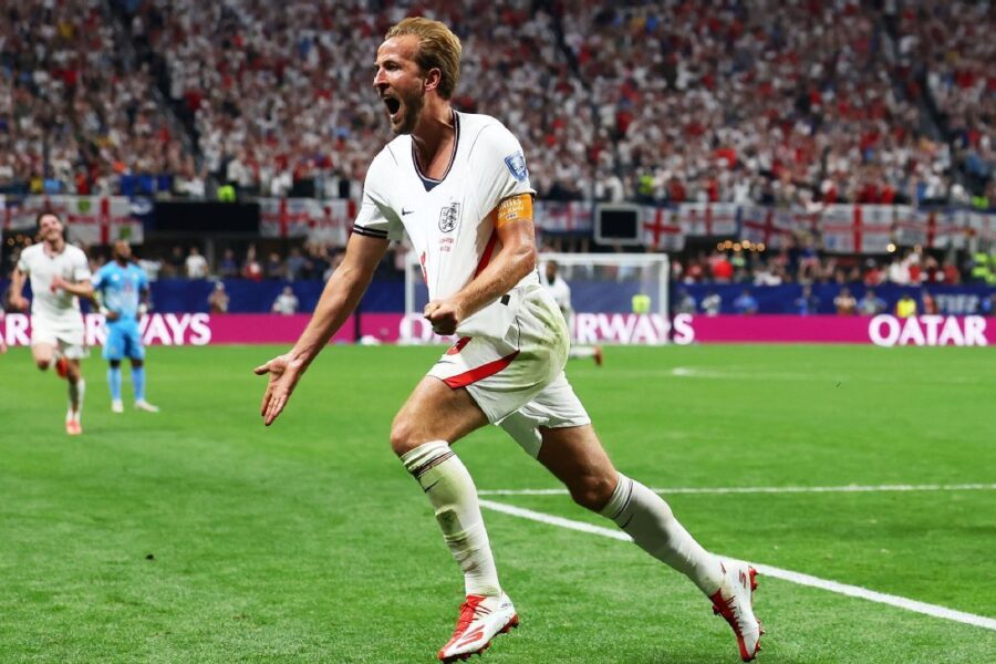 Kane passes Pelé WC goals total in England win