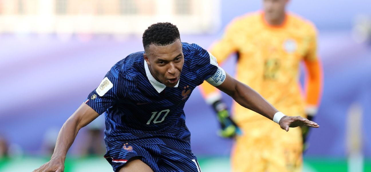 Mbappé scores penalty, France beat Paraguay at WC