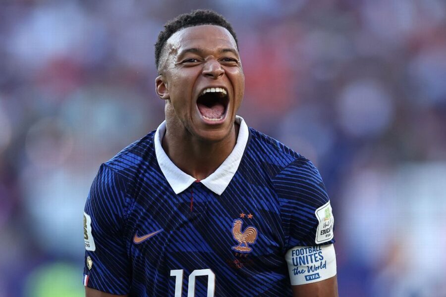 France's Mbappé calls Paraguay tactics 'ugly'