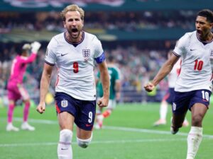 England survive to beat Mexico in Azteca thriller