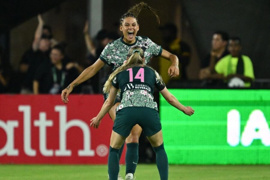 NWSL Power Rankings: Rodman puts Spirit on top, ah...