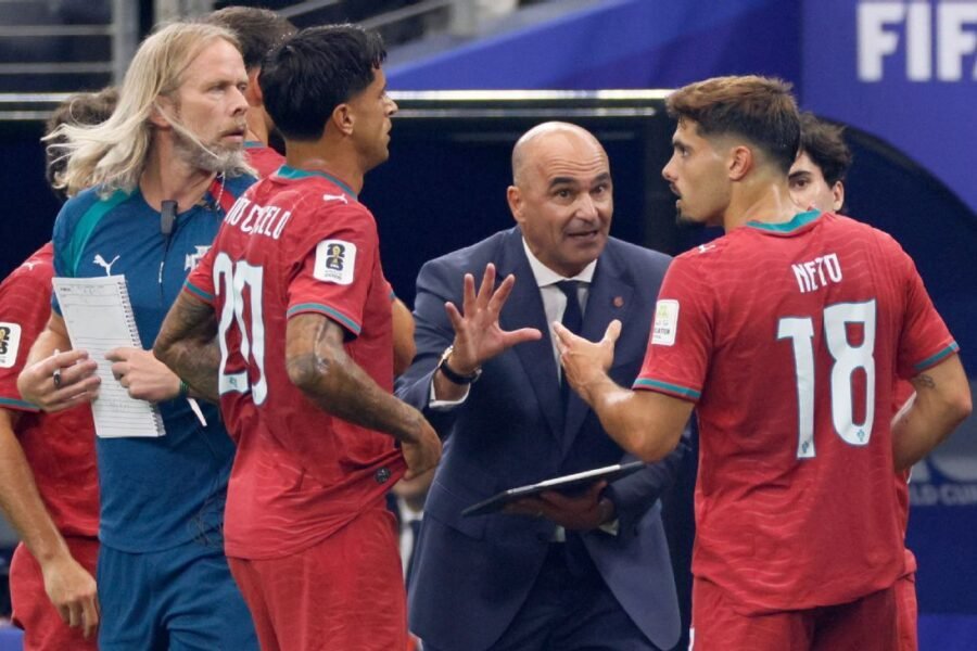 Martinez steps down, says Portugal 'didn't fail'