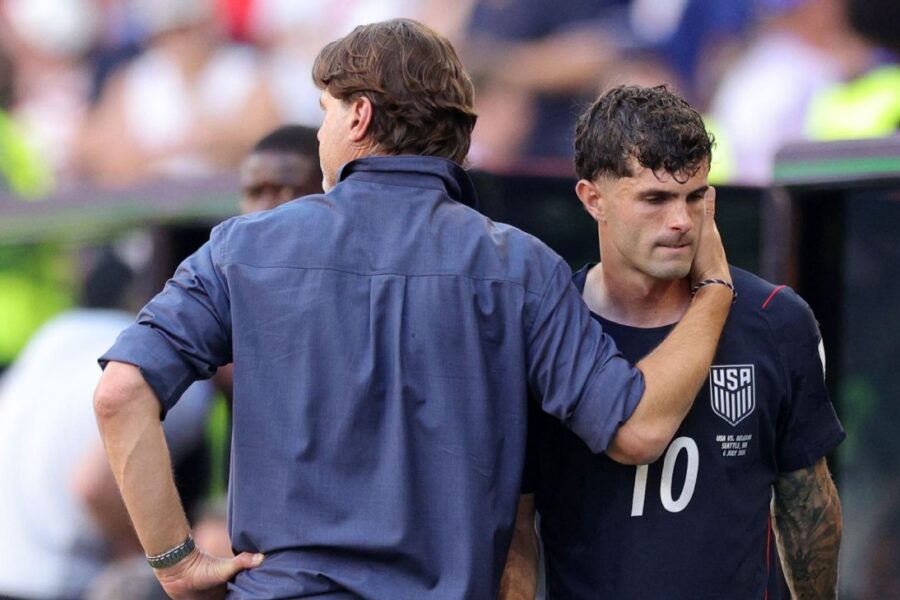 Pulisic forced off injured for USMNT vs. Belgium