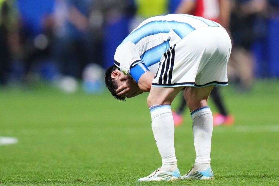 Lautaro told 'emotional' Messi to enjoy 'last WC'