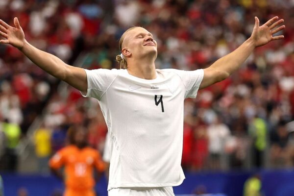 World Cup Daily live: Haaland latest star to inspi…
