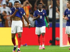 Mbappé critical of tactics in loss by ‘sloppy’ Fra…
