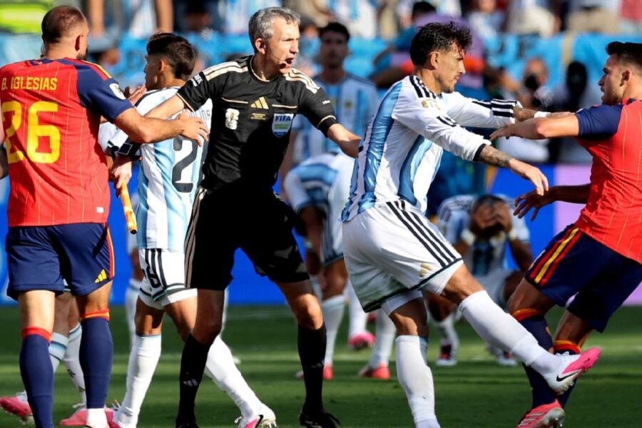 FIFA to investigate players clash after WC final