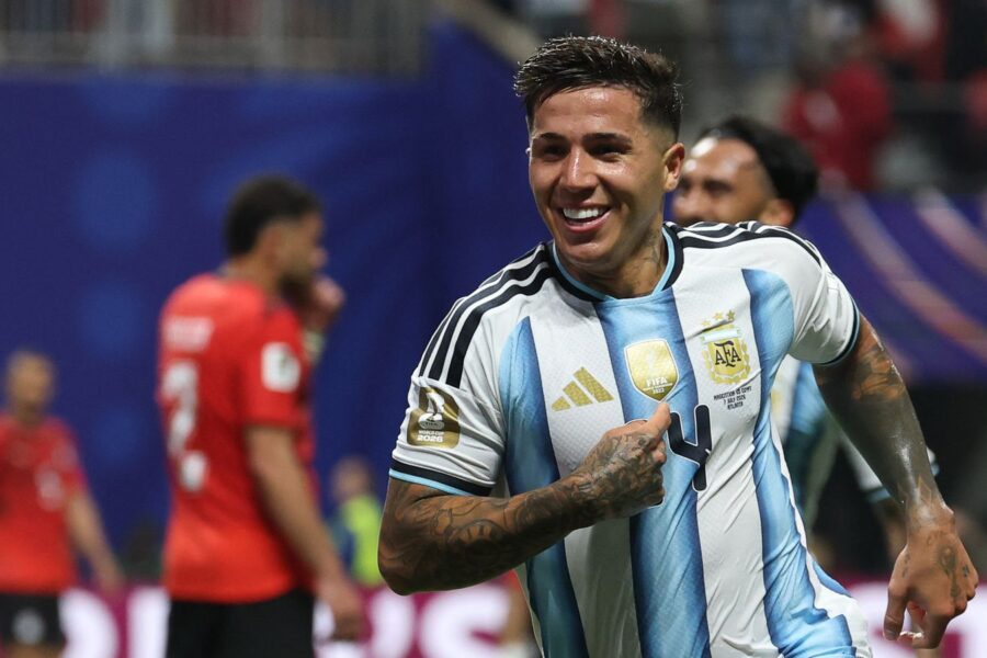 Argentina come from two down to beat Egypt in World Cup classic