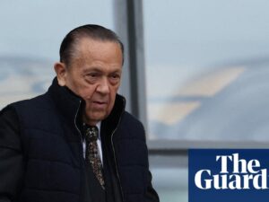 Boardroom struggle deepens gloom as West Ham prepare for life on the outside
