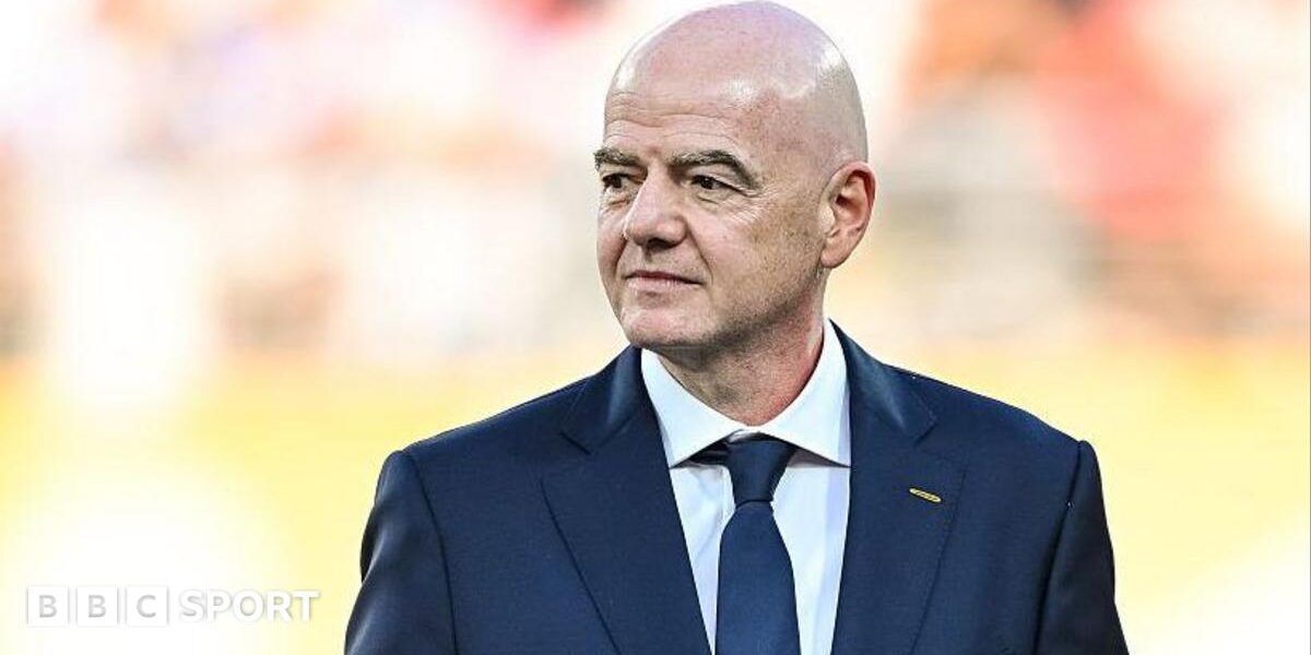 Uefa says boycott may still go ahead as FA withdraws Infantino support