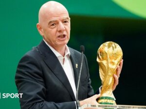 Call for ‘full review’ as pressure grows on Infantino