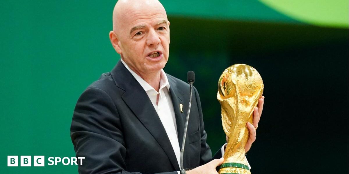 Call for ‘full review’ as pressure grows on Infantino