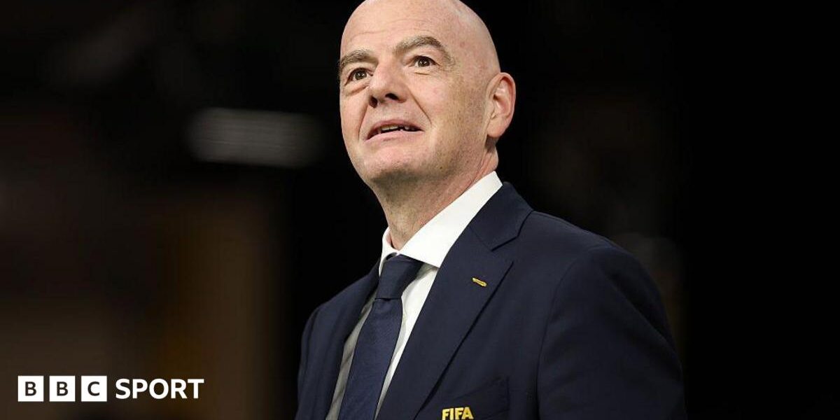 Infantino sorry for errors but stays Fifa president