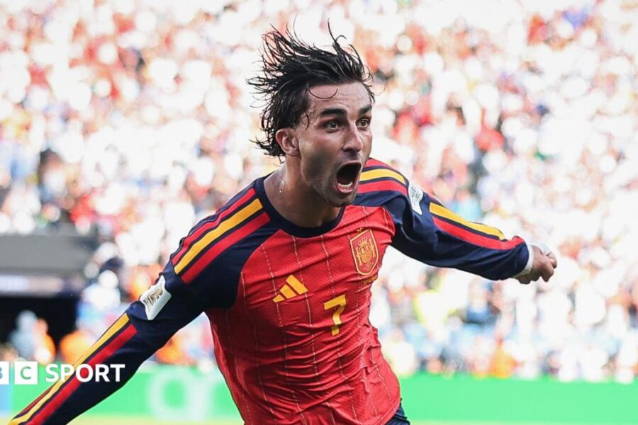 Torres misses Barcelona training to finalise PSG move