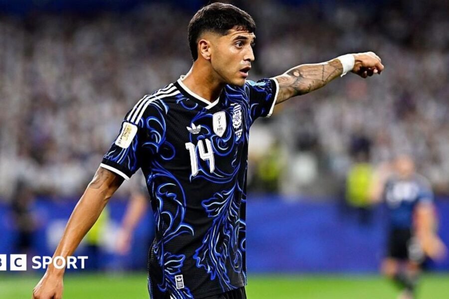 Ipswich sign Argentina World Cup winner Palacios