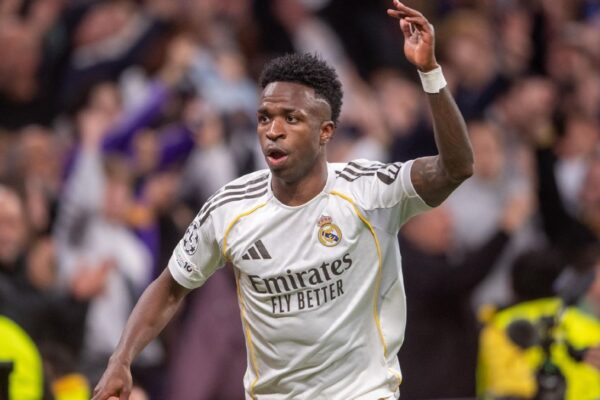 Sources: Madrid offer Vini €22M per year deal