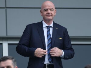 UEFA stands by WC boycott plan despite apology