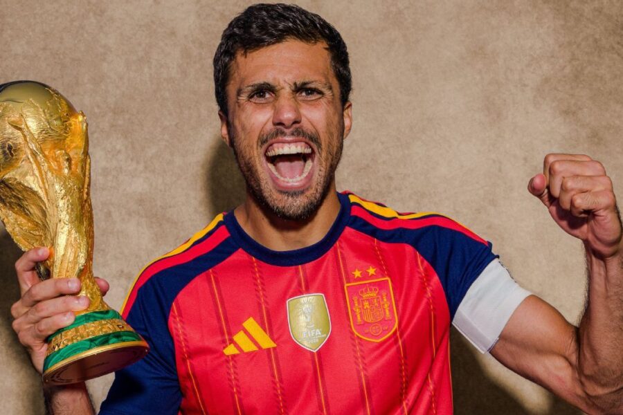 Will World Cup's top player Rodri join Barcelona or Real Madrid? Or stay at Man City?
