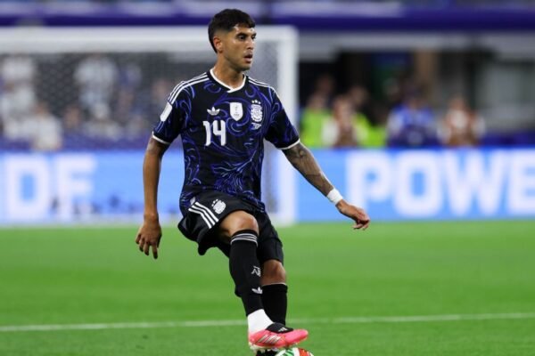 Sources: Ipswich close in on WC winner Palacios