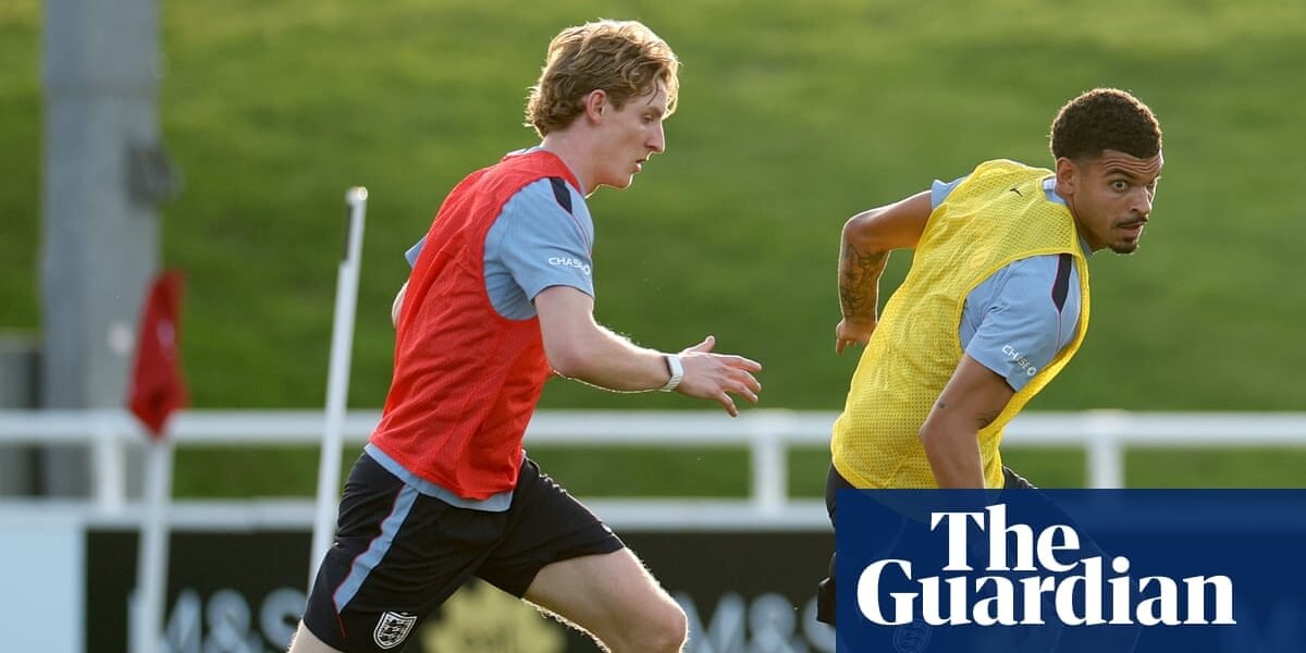 ‘It’s not in us’: Anthony Gordon backs Tuchel over England’s possession problem