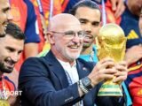 De la Fuente extends Spain contract to 2032
