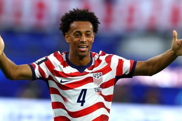Adams: USMNT camp will help prospects develop for next World Cup