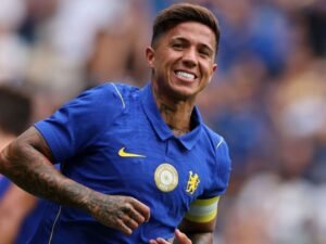 Man City sign Fernández in joint-PL record deal