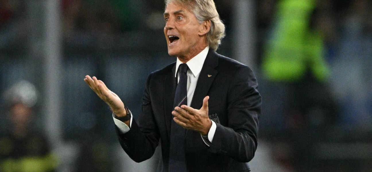 Returning Mancini accepts fans’ jeers as Italy beaten by Belgium