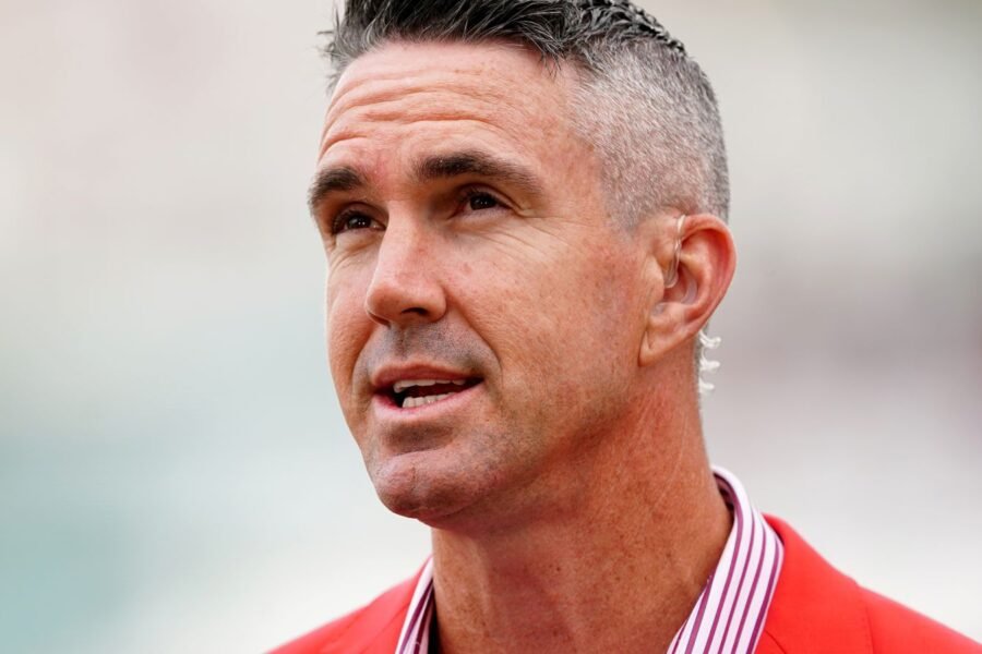 England appoint Pietersen as specialist mentor for white-ball teams