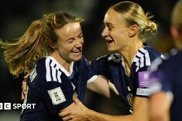 ‘Possessed’ Davidson fills Weir gap as Scots set up glamour Sweden tie