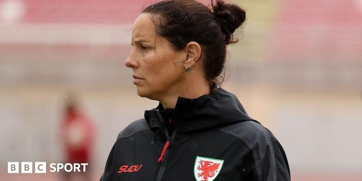 Wales wary but eye record run in World Cup bid
