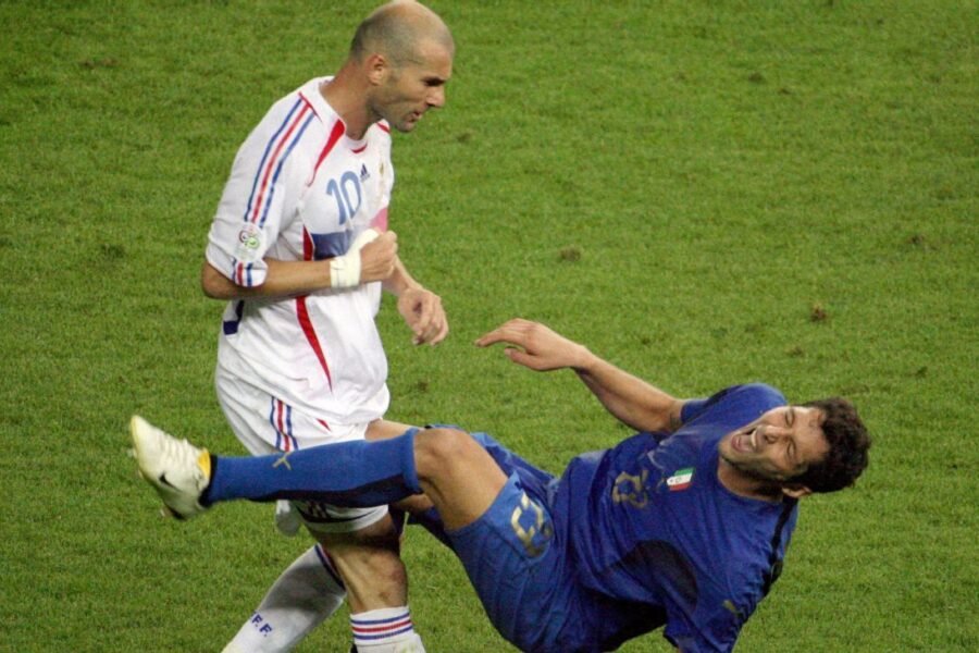 Zidane set for Italy reunion with no 'regrets' about WC final headbutt