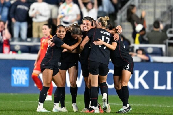 Player ratings: Sanchez, Swanson get 9s in USWNT’s comeback draw with Spain