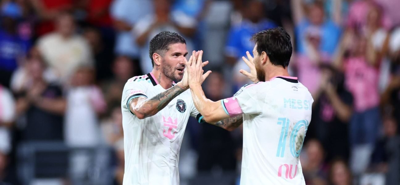 Miami, Messi clinch playoffs with win over NYCFC