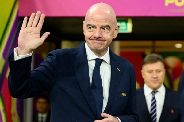 Infantino courts AFC in FIFA reelection campaign bid